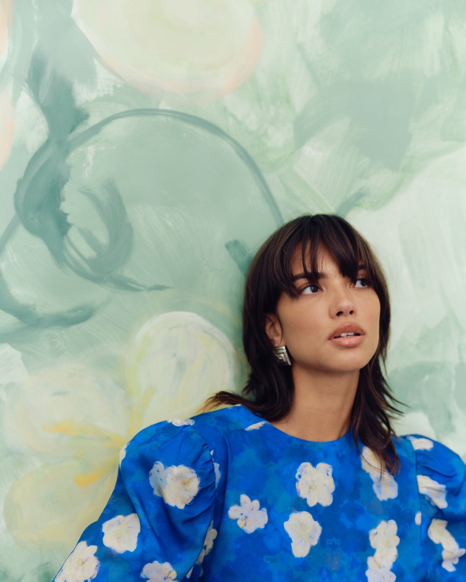 split-banner image