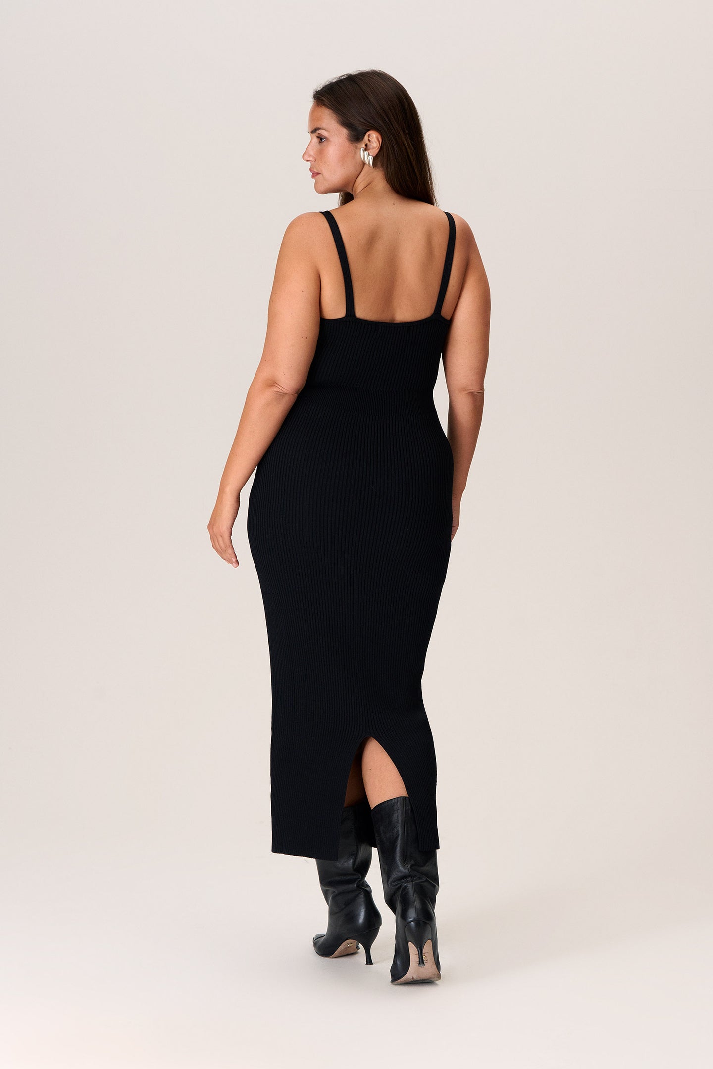 Slip dress in black – Shop knitted dress – adoore.se